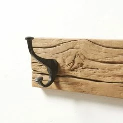 Maisons Du Monde Portemanteaux Et Patères Patère 5 Crochets En Bois Recyclé Et Métal Noir -Meubles d'appoint Soldes patere 5 crochets en bois recycle et metal noir 1000 2 7 189263 3