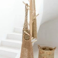 Bazar Bizar Portemanteaux Et Patères Porte Manteau En Bois De Teck Naturel -Meubles d'appoint Soldes porte manteau en bois de teck naturel 2